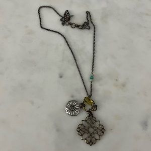 🛍🏙3️⃣ for $1️⃣5️⃣ Bohemian chic rubbed bronze tone charm statement necklace